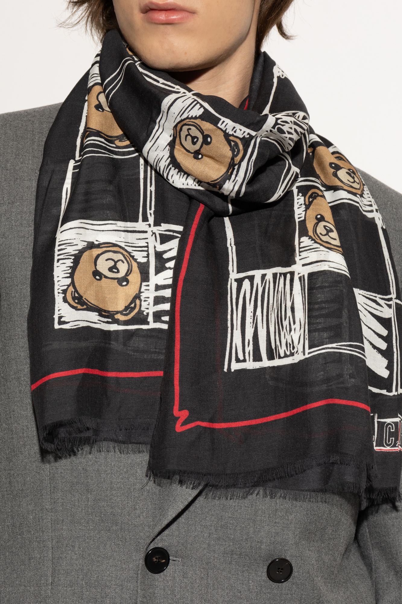 スカーフ Moschino SCARF (A33805403 0103) Moschino Scarf with embroidered logo | Men's Accessorie | Vitkac